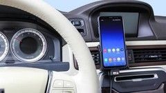 Brodit Aktiv holder med USB-kabel og cig-adapter 521993