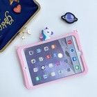 Trolsk med rem - Cute Pink Unicorn (iPad Air 5/Air 4)