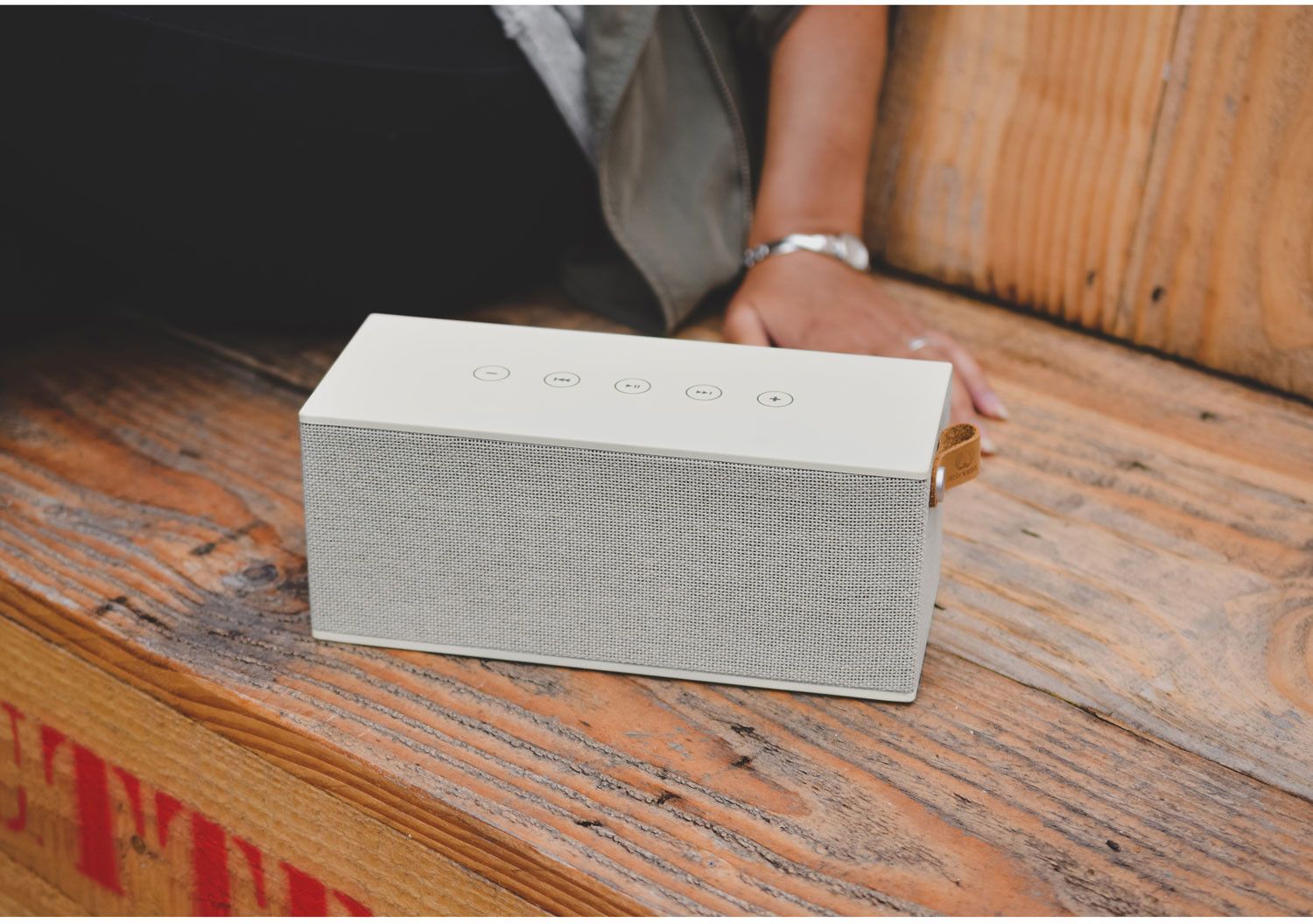 rock brick box bluetooth